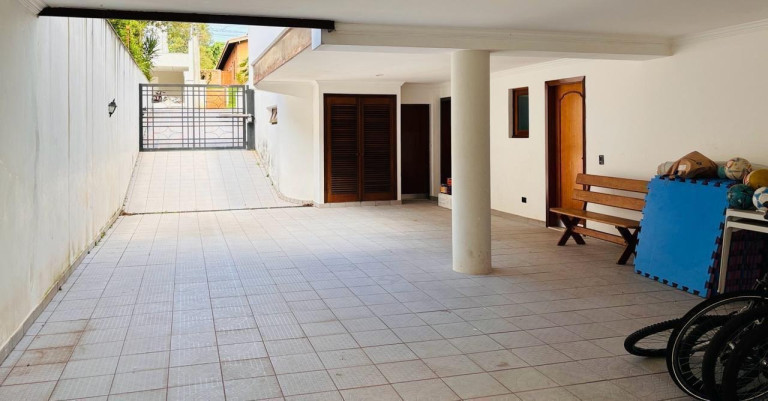Imagem Casa com 4 Quartos à Venda, 520 m² em Alphaville Residencial Um - Barueri Imagem Casa com 4 Quartos à Venda, 520 m² em Alphaville Residencial Um - Barueri