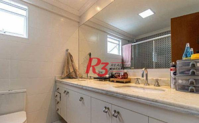Imagem Apartamento com 3 Quartos à Venda, 211 m² em Embaré - Santos