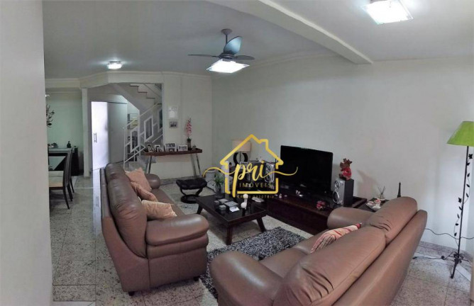 Imagem Casa com 4 Quartos à Venda, 300 m² em Embaré - Santos Imagem Casa com 4 Quartos à Venda, 300 m² em Embaré - Santos