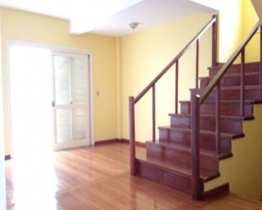 Imagem Casa com 4 Quartos à Venda, 330 m² em Jardim Itu Sabará - Porto Alegre Imagem Casa com 4 Quartos à Venda, 330 m² em Jardim Itu Sabará - Porto Alegre