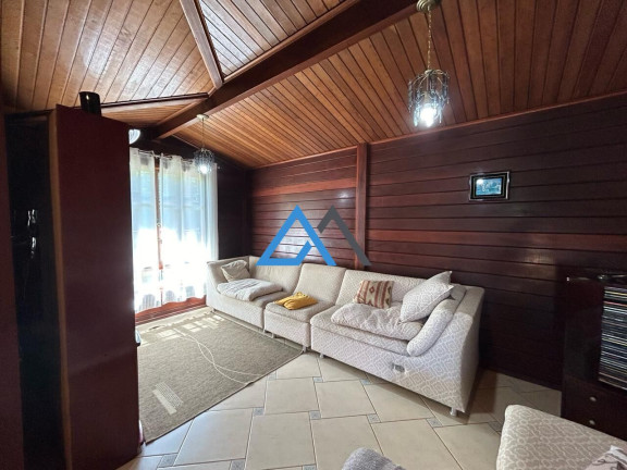 Imagem Casa com 3 Quartos à Venda, 210 m² em Centro - Mairiporã Imagem Casa com 3 Quartos à Venda, 210 m² em Centro - Mairiporã