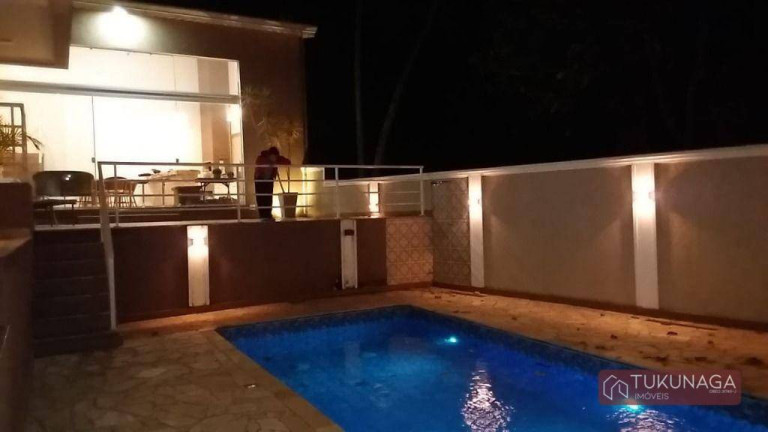 Imagem Sobrado com 3 Quartos à Venda, 350 m² em Arujá Country Club - Arujá Imagem Sobrado com 3 Quartos à Venda, 350 m² em Arujá Country Club - Arujá