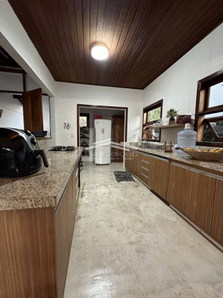 Imagem Casa com 4 Quartos à Venda, 525 m² em Outeiro Da Glória - Porto Seguro Imagem Casa com 4 Quartos à Venda, 525 m² em Outeiro Da Glória - Porto Seguro