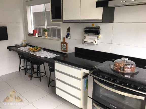 Imagem Casa de Condomínio com 4 Quartos à Venda, 233 m² em Recreio Dos Bandeirantes - Rio De Janeiro