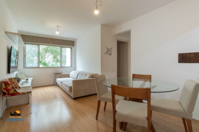 Apartamento com 2 Quartos à Venda,  em Moema - São Paulo