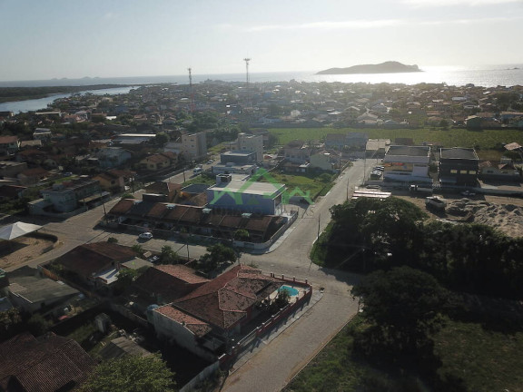 Imagem Casa com 2 Quartos à Venda, 70 m² em Centro - Balneário Barra Do Sul