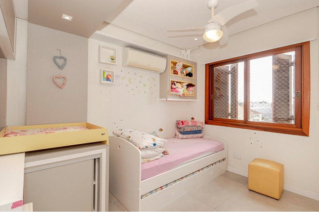 Imagem Cobertura com 3 Quartos à Venda, 180 m² em Santa Cecília - Porto Alegre Imagem Cobertura com 3 Quartos à Venda, 180 m² em Santa Cecília - Porto Alegre