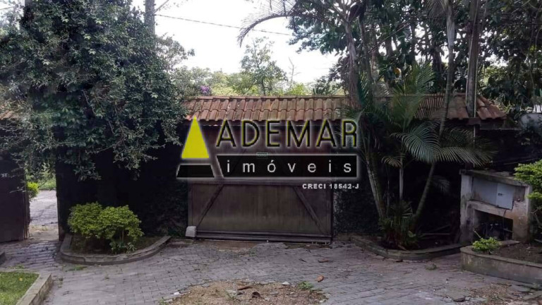 Imagem Casa com 3 Quartos à Venda, em Eldorado - Diadema Imagem Casa com 3 Quartos à Venda, em Eldorado - Diadema
