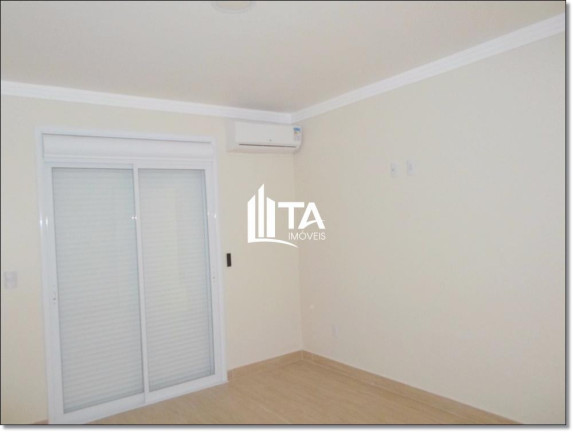 Imagem Casa com 4 Quartos à Venda, 320 m² em Swiss Park - Campinas Imagem Casa com 4 Quartos à Venda, 320 m² em Swiss Park - Campinas