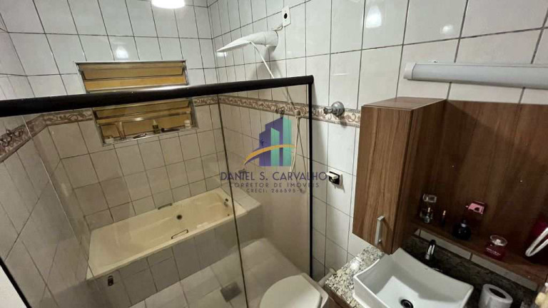 Imagem Casa com 5 Quartos à Venda, 258 m² em Guilhermina - Praia Grande Imagem Casa com 5 Quartos à Venda, 258 m² em Guilhermina - Praia Grande