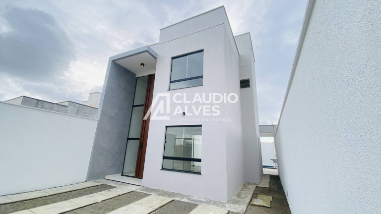 Imagem Casa com 3 Quartos à Venda, 110 m² em Registro - Feira De Santana