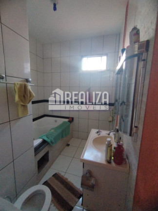 Imagem Sobrado com 3 Quartos à Venda, 250 m² em Jardim Elza Amuí I - Uberaba Imagem Sobrado com 3 Quartos à Venda, 250 m² em Jardim Elza Amuí I - Uberaba