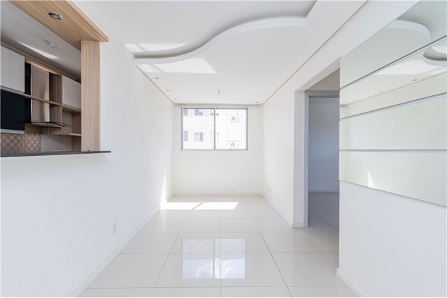 Imagem Apartamento com 2 Quartos à Venda, 49 m² em Jardim Itu - Porto Alegre