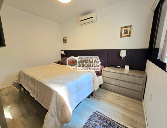 Imagem Apartamento com 3 Quartos à Venda, 93 m² em Centro - Florianópolis Imagem Apartamento com 3 Quartos à Venda, 93 m² em Centro - Florianópolis