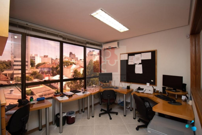Imagem Sala Comercial para Alugar, 44 m² em Petrópolis - Porto Alegre Imagem Sala Comercial para Alugar, 44 m² em Petrópolis - Porto Alegre