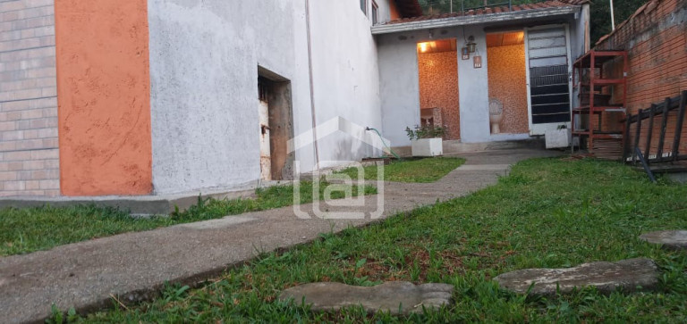 Imagem Imóvel com 2 Quartos à Venda, 1.000 m² em Colinas (rural) - Poços De Caldas