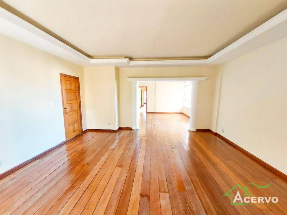 Imagem Apartamento com 4 Quartos à Venda, 203 m² em Santa Helena - Juiz De Fora