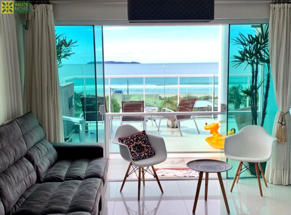 Cobertura com 2 Quartos para Alugar ou Temporada, 56 m² em Mariscal - Bombinhas