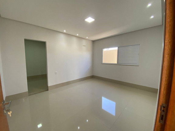 Imagem Casa de Condomínio com 3 Quartos à Venda, 224 m² em Condomínio Marinas Di Caldas - Caldas Novas Imagem Casa de Condomínio com 3 Quartos à Venda, 224 m² em Condomínio Marinas Di Caldas - Caldas Novas