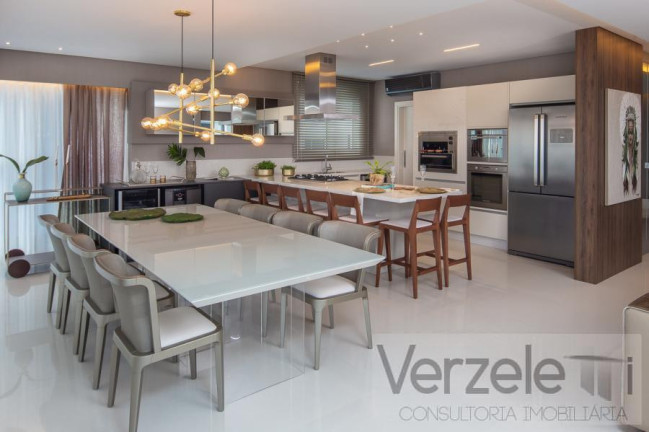 Imagem Apartamento com 4 Quartos à Venda, 238 m² em Centro - Balneário Camboriú