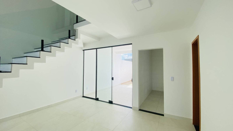 Imagem Casa com 3 Quartos à Venda, 110 m² em Sim - Feira De Santana