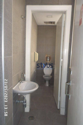 Imagem Sala Comercial à Venda ou Locação, 114 m² em República - São Paulo Imagem Sala Comercial à Venda ou Locação, 114 m² em República - São Paulo