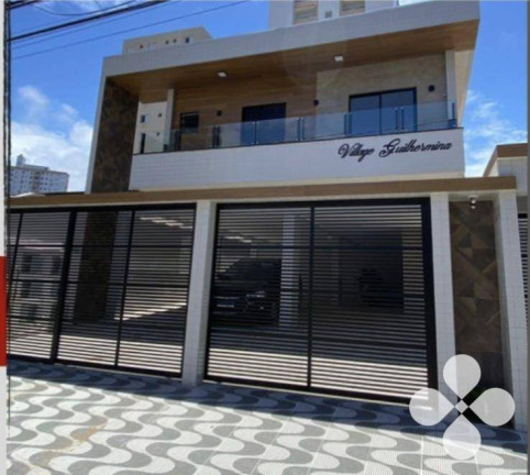 Imóvel com 2 Quartos à Venda, 51 m² em Vila Guilhermina - Praia Grande