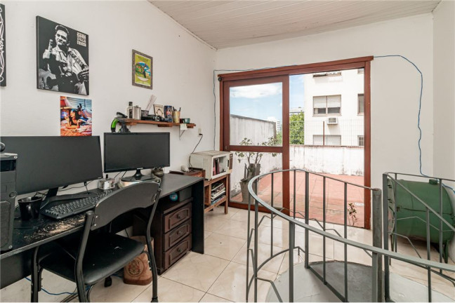 Imagem Apartamento com 1 Quarto à Venda, 68 m² em Centro Histórico - Porto Alegre