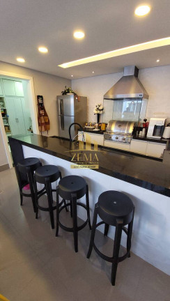 Imagem Sobrado com 4 Quartos à Venda, 225 m² em Vila Oliveira - Mogi Das Cruzes Imagem Sobrado com 4 Quartos à Venda, 225 m² em Vila Oliveira - Mogi Das Cruzes