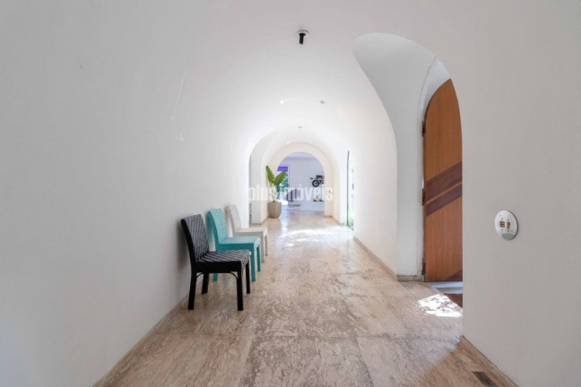 Imagem Casa com 4 Quartos à Venda, 650 m² em Cidade Jardim - São Paulo Imagem Casa com 4 Quartos à Venda, 650 m² em Cidade Jardim - São Paulo