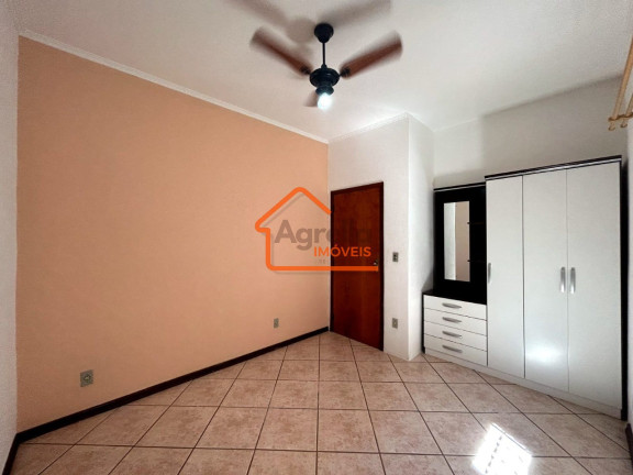 Imagem Casa com 3 Quartos à Venda, 211 m² em Jardim Nazareth - Mogi Mirim Imagem Casa com 3 Quartos à Venda, 211 m² em Jardim Nazareth - Mogi Mirim