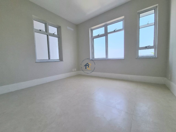 Imagem Apartamento com 2 Quartos à Venda, 82 m² em Copacabana - Rio De Janeiro Imagem Apartamento com 2 Quartos à Venda, 82 m² em Copacabana - Rio De Janeiro