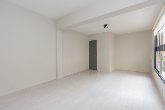 Imagem Sala Comercial à Venda, 26 m² em Cristal - Porto Alegre Imagem Sala Comercial à Venda, 26 m² em Cristal - Porto Alegre