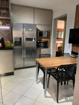 Imagem Apartamento com 3 Quartos à Venda, 130 m² em Moema - São Paulo
