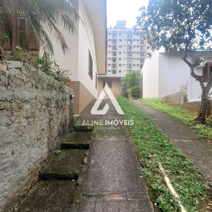Imagem Casa com 4 Quartos à Venda, em Centro - Cruz Alta Imagem Casa com 4 Quartos à Venda, em Centro - Cruz Alta