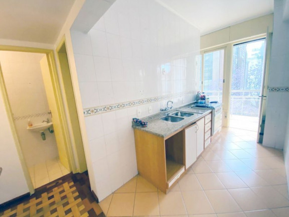 Imagem Imóvel com 2 Quartos à Venda, 105 m² em Independência - Porto Alegre