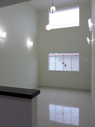 Imagem Casa com 2 Quartos à Venda, 180 m² em Peruíbe Imagem Casa com 2 Quartos à Venda, 180 m² em Peruíbe