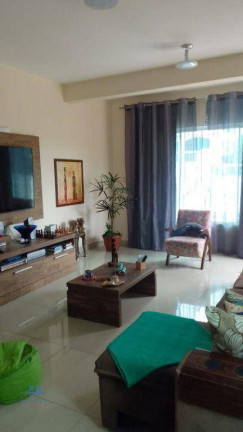 Imagem Casa com 4 Quartos à Venda, 280 m² em Trindade - Florianópolis Imagem Casa com 4 Quartos à Venda, 280 m² em Trindade - Florianópolis