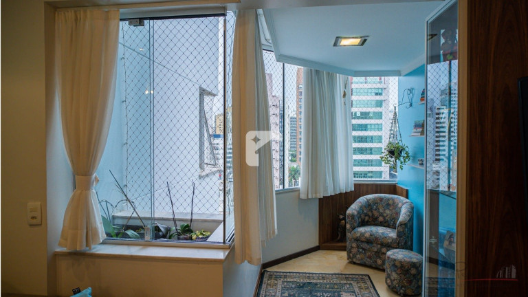 Imagem Apartamento com 3 Quartos à Venda, 143 m² em Centro - Florianópolis Imagem Apartamento com 3 Quartos à Venda, 143 m² em Centro - Florianópolis