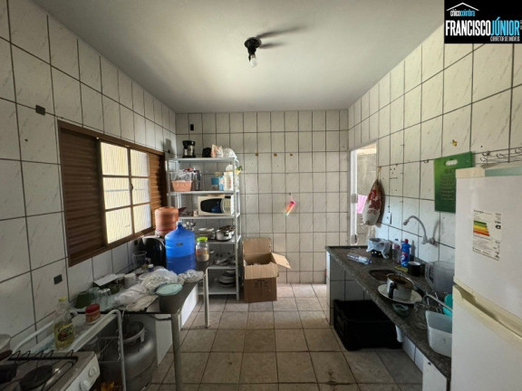 Imagem Casa com 3 Quartos à Venda, 282 m² em Setor Faiçalville - Goiânia Imagem Casa com 3 Quartos à Venda, 282 m² em Setor Faiçalville - Goiânia