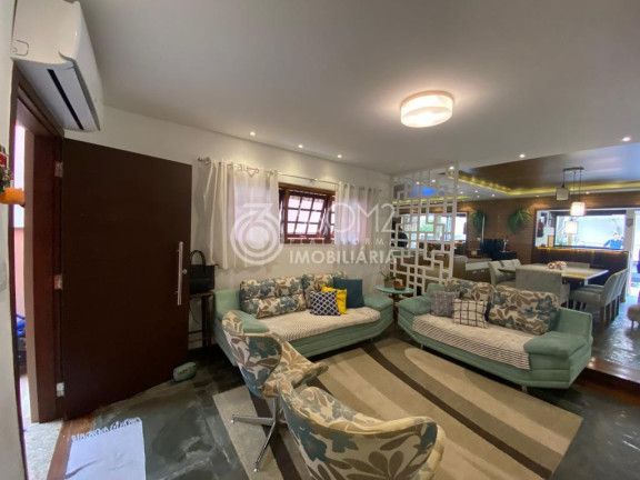 Imagem Casa com 3 Quartos à Venda, 340 m² em Campestre - Santo André