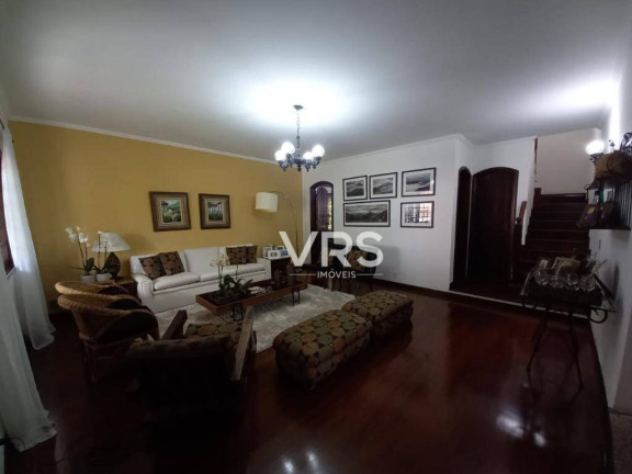 Imagem Casa com 3 Quartos à Venda, 287 m² em Várzea - Teresópolis Imagem Casa com 3 Quartos à Venda, 287 m² em Várzea - Teresópolis