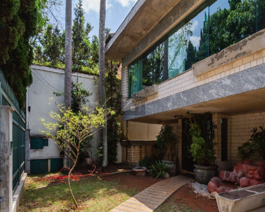 Imagem Casa com 4 Quartos para Alugar, 438 m² em Granja Julieta - São Paulo