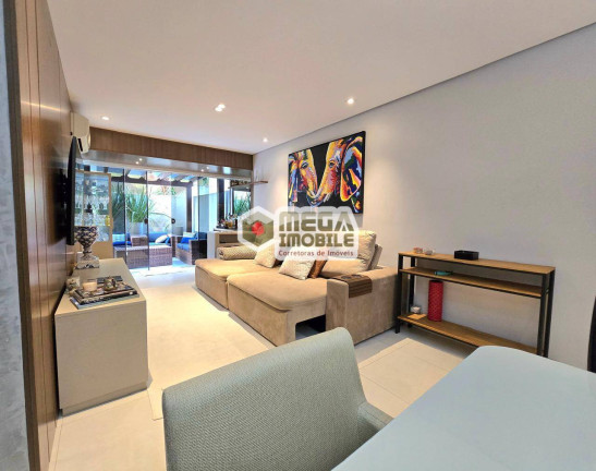 Apartamento com 3 Quartos à Venda, 93 m² em Centro - Florianópolis