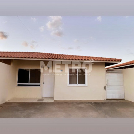 Casa com 2 Quartos à Venda, 50 m² em Cohab São Francisco - Petrolina
