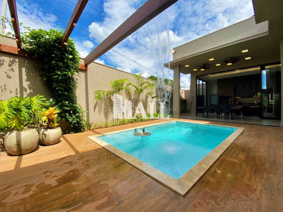 Casa com 3 Quartos à Venda, 288 m² em Centro - Bady Bassitt