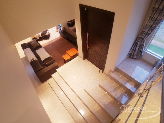 Imagem Casa de Condomínio com 4 Quartos à Venda, 594 m² em América - Joinville