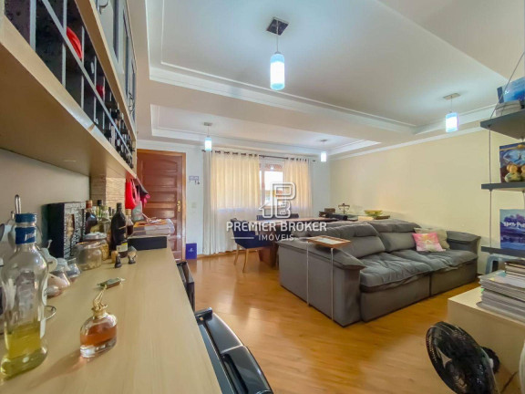 Imagem Casa com 4 Quartos à Venda, 122 m² em Araras - Teresópolis