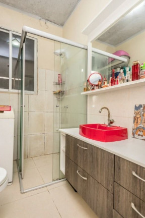 Imagem Imóvel com 2 Quartos à Venda, 54 m² em Santana - Porto Alegre Imagem Imóvel com 2 Quartos à Venda, 54 m² em Santana - Porto Alegre