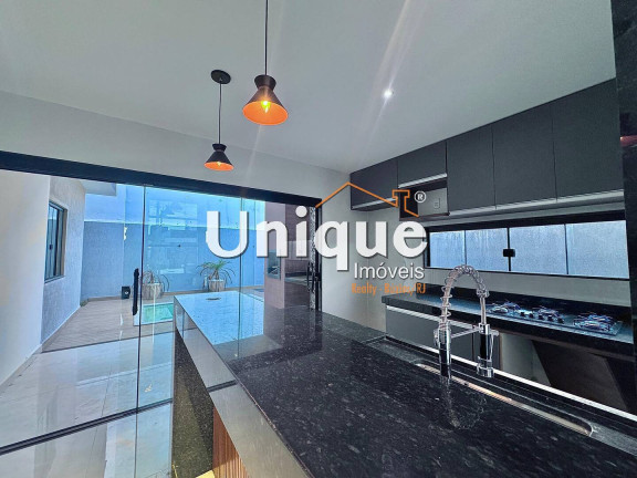 Imagem Casa com 3 Quartos à Venda, 252 m² em Nova São Pedro - São Pedro Da Aldeia
